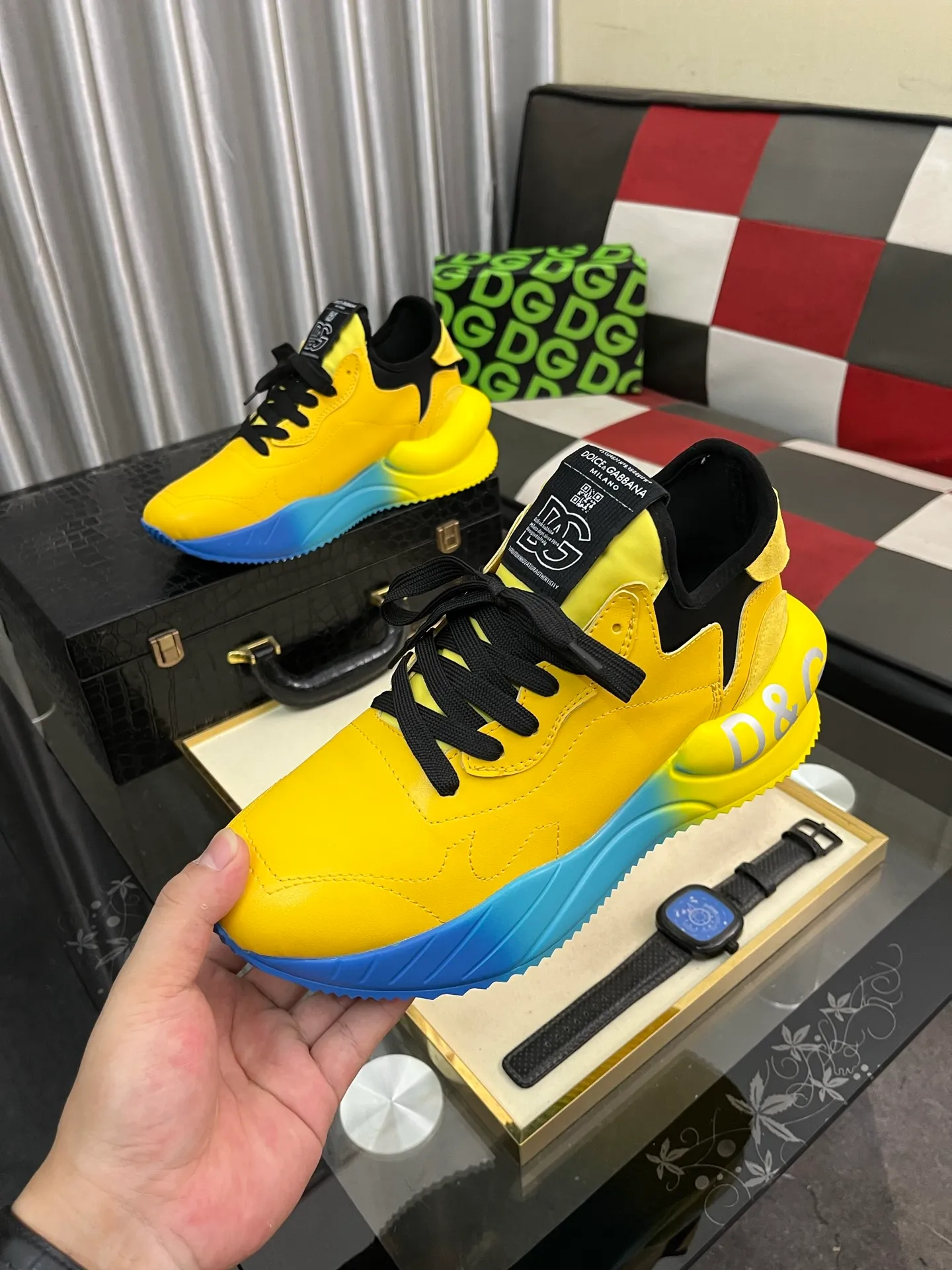 Men's shoes 💰540⌚️⌚️【DG～】Couple casual shoes 2025z cabinet simultaneous sale 🔶Size: 35-46#️⃣The upper is made of multi-material splicing ➕Mesh lining, comfortable and breathable, sole: original comfortable and wear-resistant outsole, ⚠️The real thing📱Photographed🎬The real thing is better📢📢📢